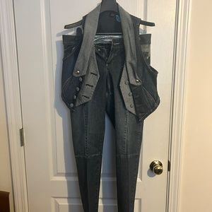 Dereon denim size 5/6 pants with size L crop vest